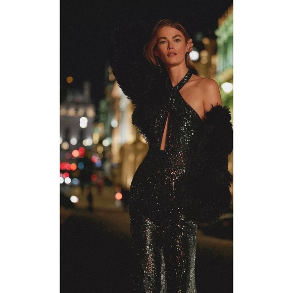 NWT Anthropologie Maeve Sequin Halter Jumpsuit, Carbon Sparkles, Size 14 - Picture 4 of 16